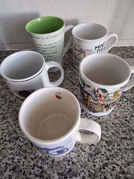 Várias canecas lindas