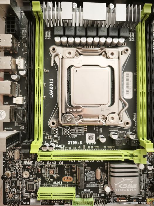 Продам комплект jingsha x79m-s 16gb ddr3 xeon 2689