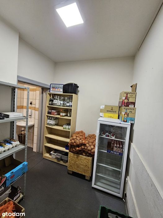 Lokal użytkowy - jedyny sklep w Krępie 63,98 m z piwnicą 29,65 m