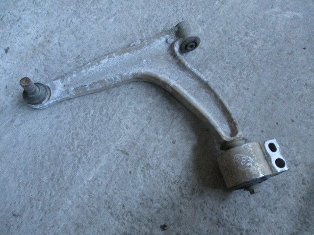 Braço de suspensão frente esquerdo SAAB 9-3 Hatch (YS3D)