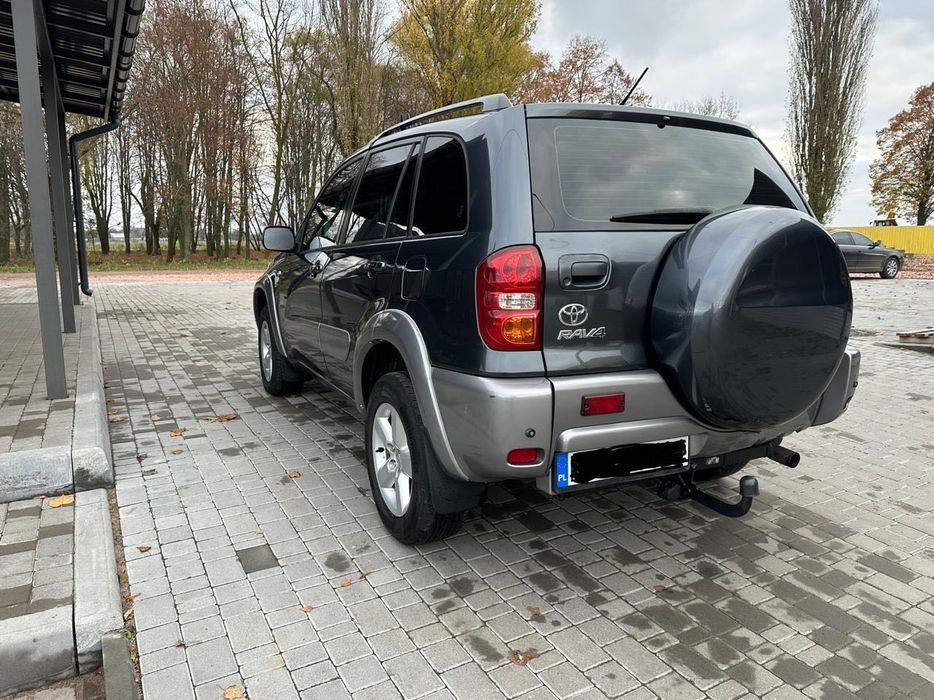 TOYOTA RAV4 2005 2.0 TDI