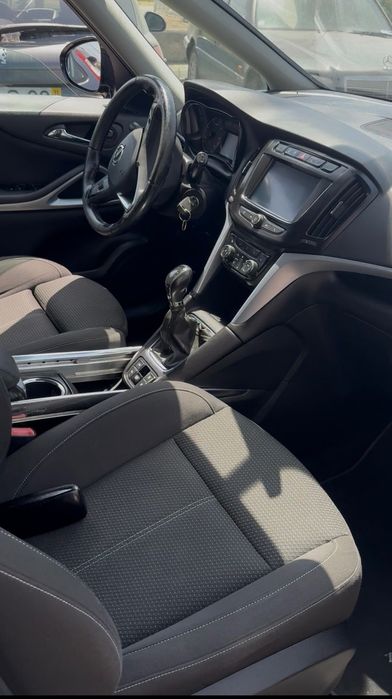 Opel zafira CDTI 1.6 Innovation com full opções