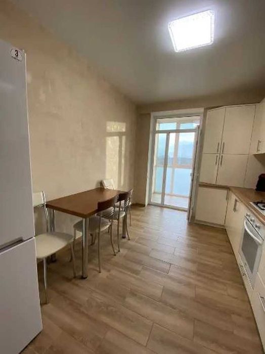 Продам квартиру 41 м², автономка, ЖК "Олімпійський", Лівобережний