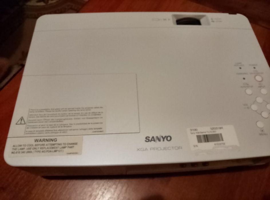 Проектор Sanyo PLC-XU3001