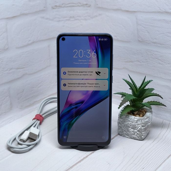 Продам телефон Redmi note 9 3+1/64Gb NFC в гарному стані