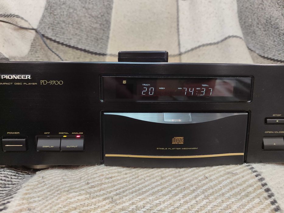 CD-програвач Pioneer PD 9700