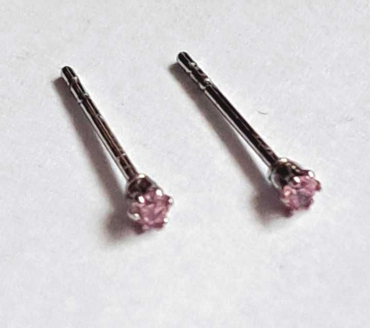 милые маленькие сережки