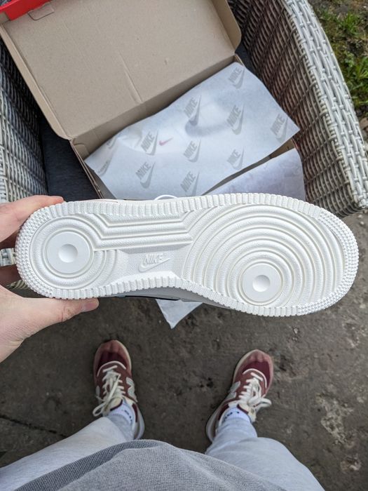 Уцінка! Кросівки Nike Air Force 1 Low 42 26.5 см