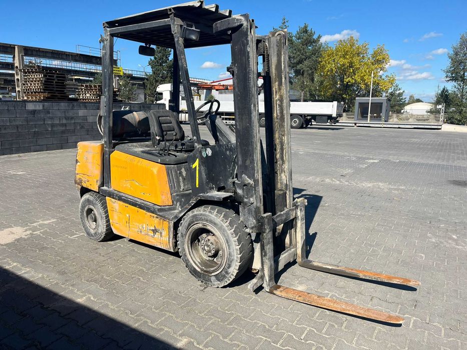 Wózek Widłowy YALE