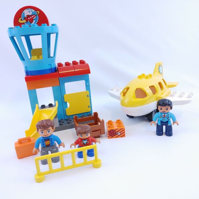 Klocki lego duplo samolot lotnisko 10871