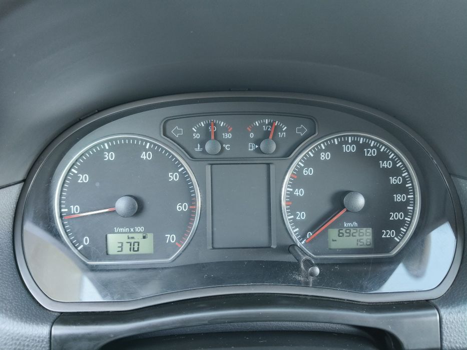 VW	 Polo 1.2 Sportline **69.000Km**