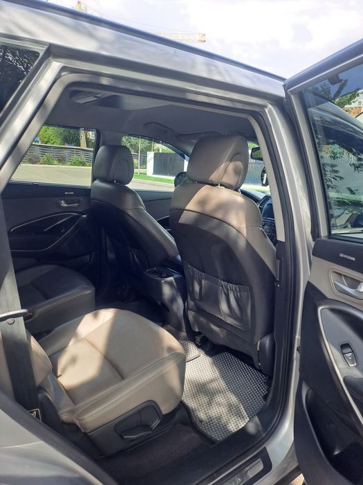 Продам гарне авто Hyundai Santa FE