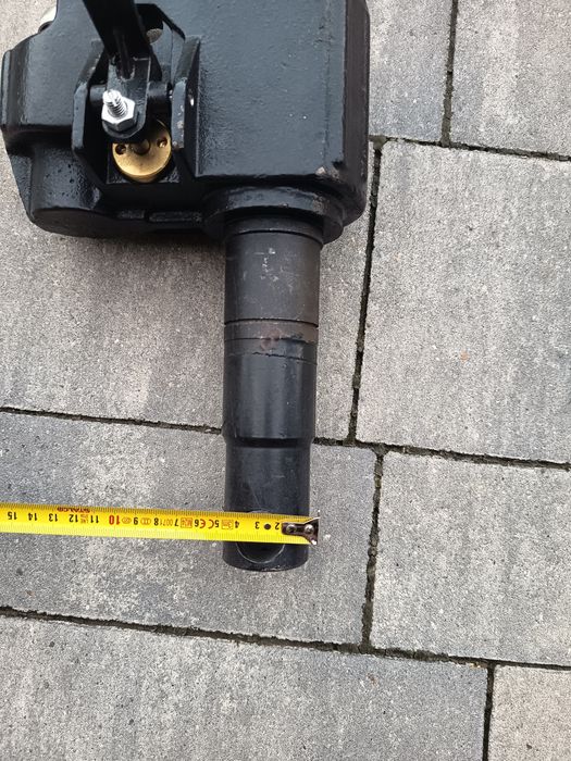 Siłownik do paleciaka