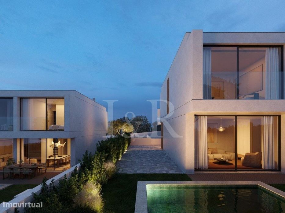 Moradia T4 isolada com jardim e piscina em Birre, Cascais