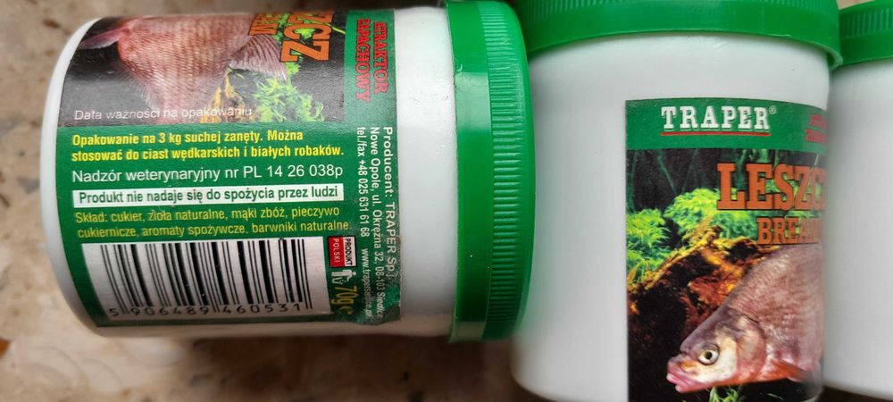 Atraktor zapachowy na leszcze Traper 5 opakowań