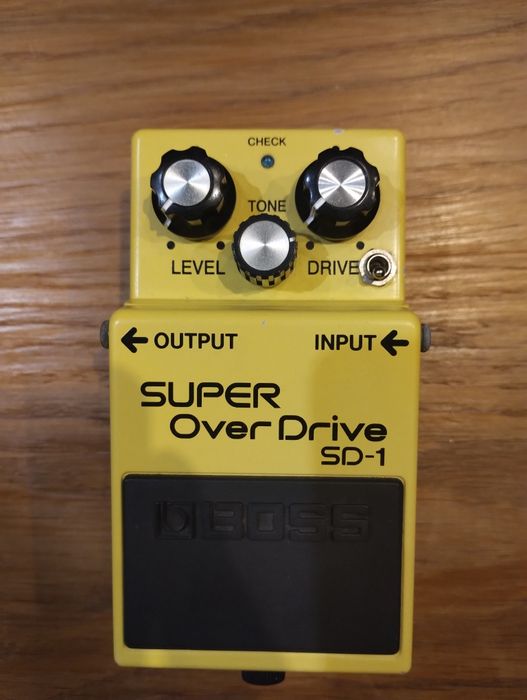 Dla Ciebie wszystko - boss sd 1 - w kategorii Instrumenty