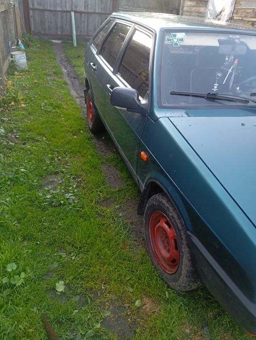 Продам ВаЗ 2109 /2000 рік