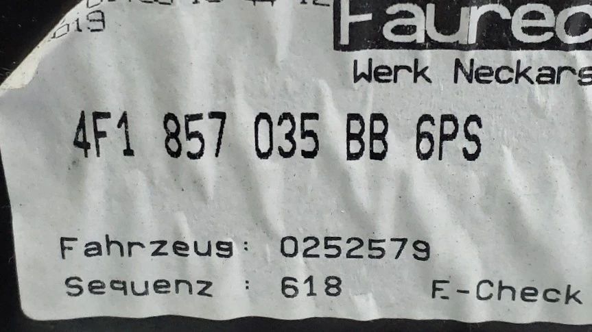 Porta luvas AUDI A6 Avant (4F5, C6)