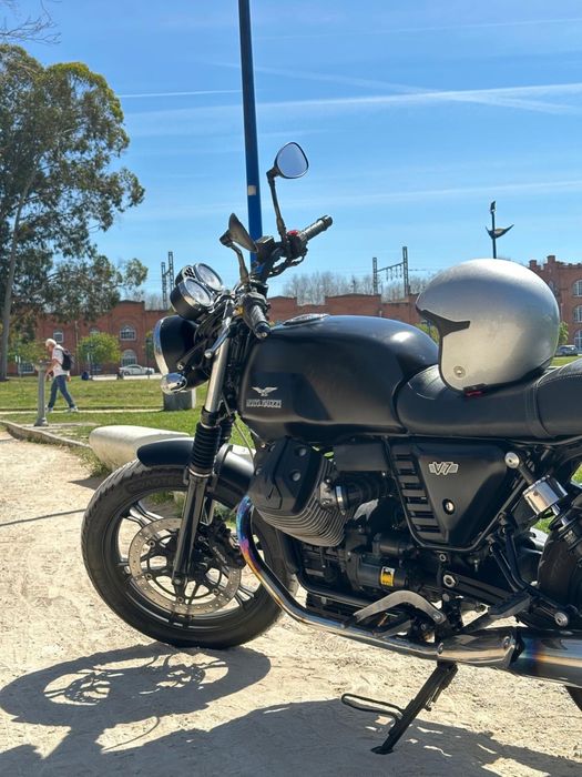 Moto Guzzi V7 Stone II 750CC
