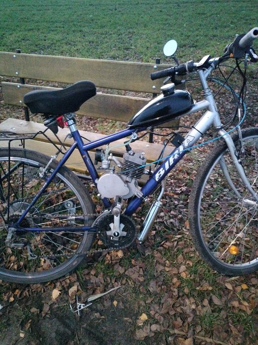 Rower z silnikiem 80cc