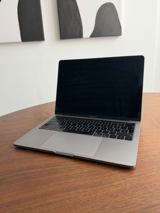 Macbook pro 2019444668728858398721