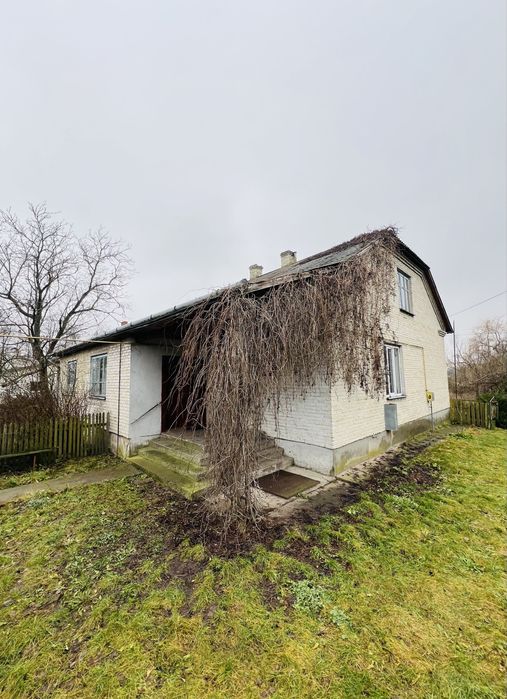 Продаж будинку с.Бишків вул. Стуса