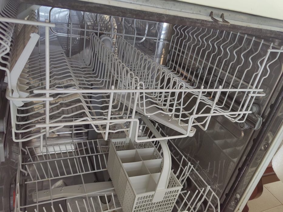 Maquina lavar loiças para pecas