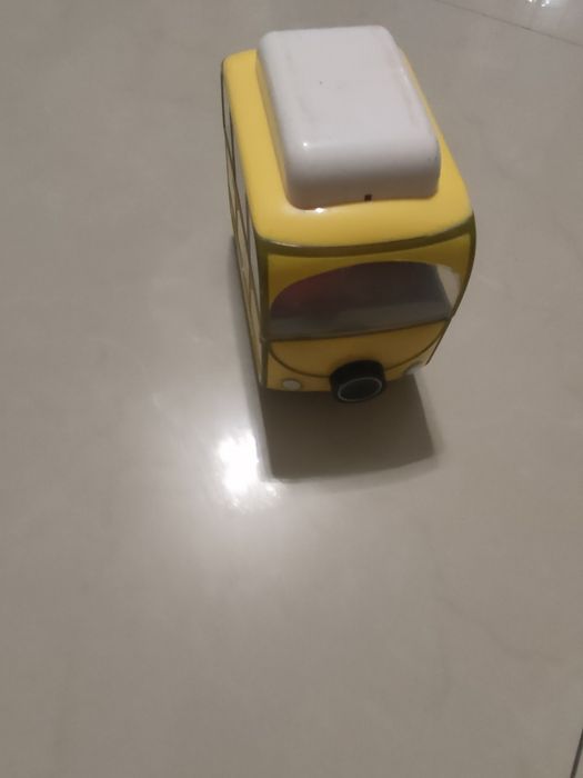 Świnka Peppa kamper autobusik