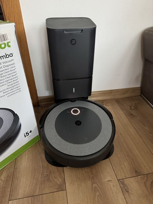 Irobot roomba i5 +