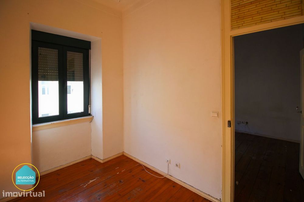 Apartamento T2+1 com em Campo de Ourique.