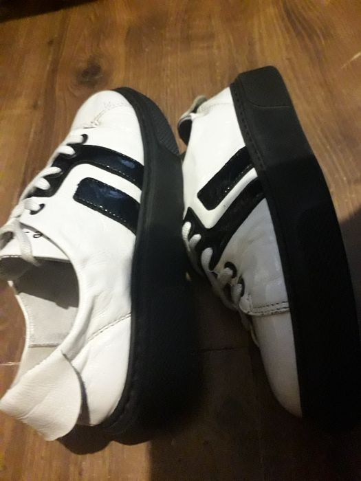 Sneakerssy nessi
