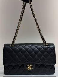 Красива сумка в стилі Chanel