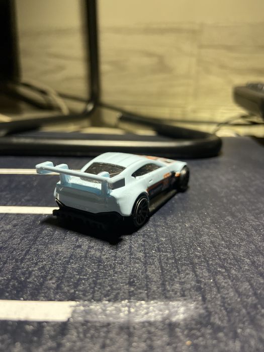 Aston Martin Vantage GTE - HW Turbo 2/5 - loose - hotwheel