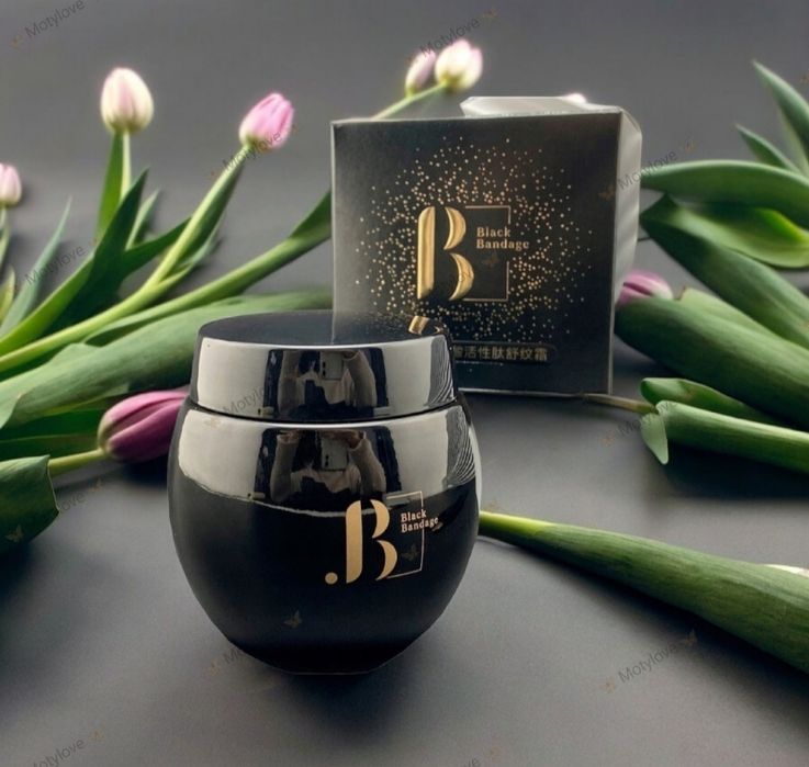 Luksusowy krem z serii Bandaż - czarny krem na noc 60 ml.