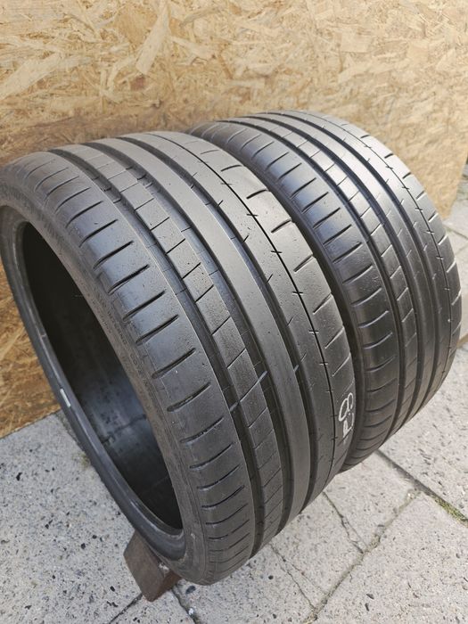 235/35 r19 Michelin Super Sport. 6,9mm.  1617