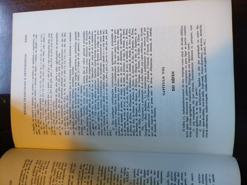 Lexilello - Enciclopédia Lello com 5 volumes, capa dura, em muito bom