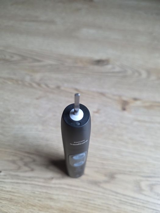 Philips Sonicare 4500 + 5 końcówek C1 – NOWA, gwarancja 1,5 roku