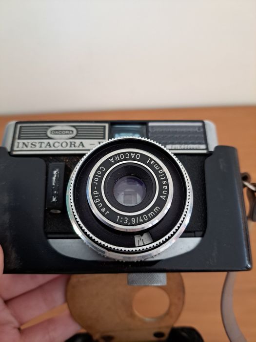 Máquina fotográfica Dacora