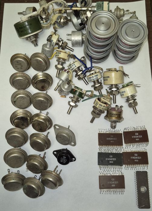 Разные радиодетали для радиолюбителей.