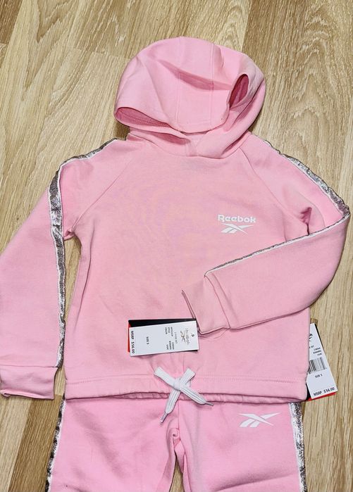 Новый спортивный костюм Reebok для девочки 5 лет