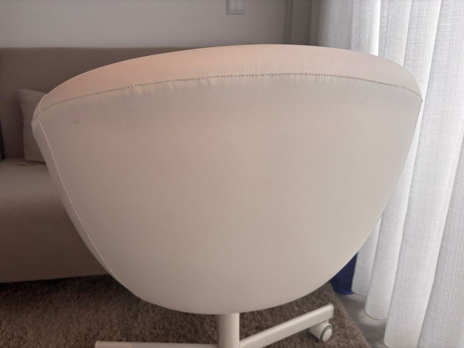 Vendo cadeira SKRUVSTA do IKEA
Como nova