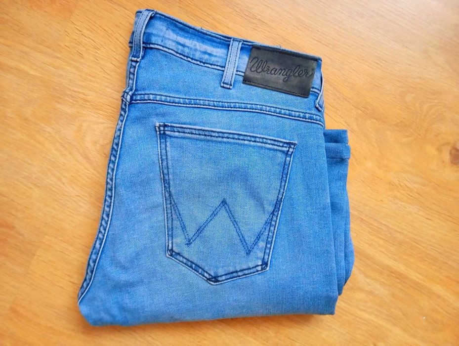 WRANGLER Jeansy spodnie XL 30/32 męskie elastan W30 L32 w30l32 32/32