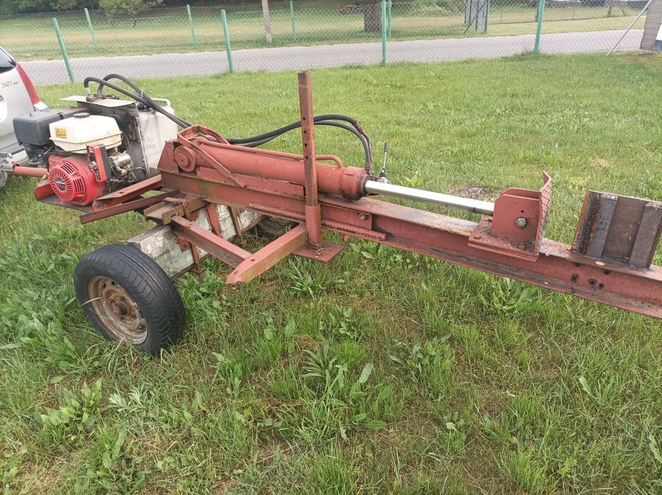 Łuparka hydrauliczna spalinowa