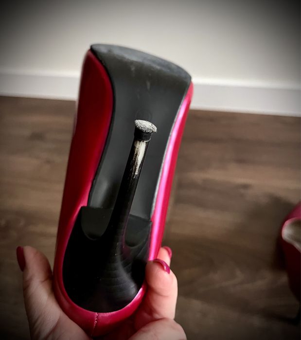 Buty na obcasie, szpilki r.38