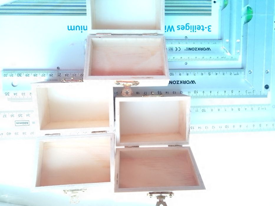 Дерев'яні скриньки