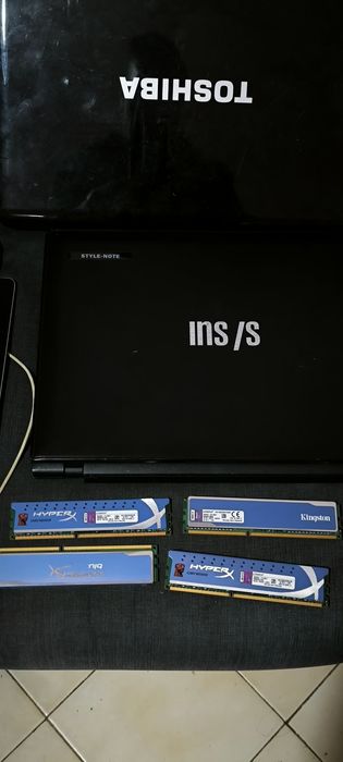 Selling Computers449236104999741442