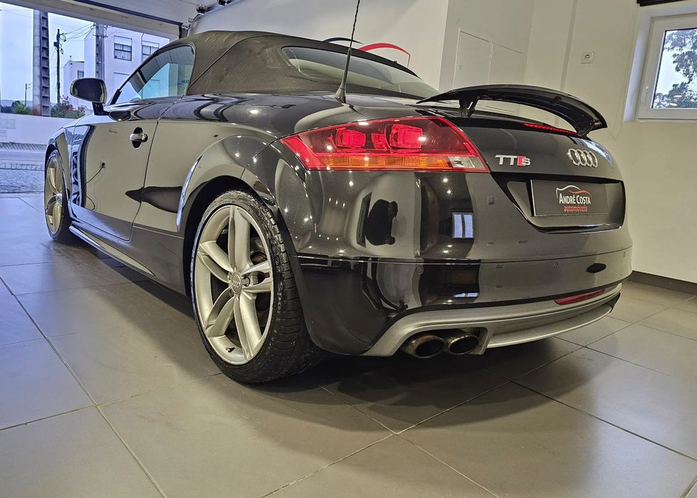 Audi TTS Roadster 2.0 TFSi quattro S Tronic