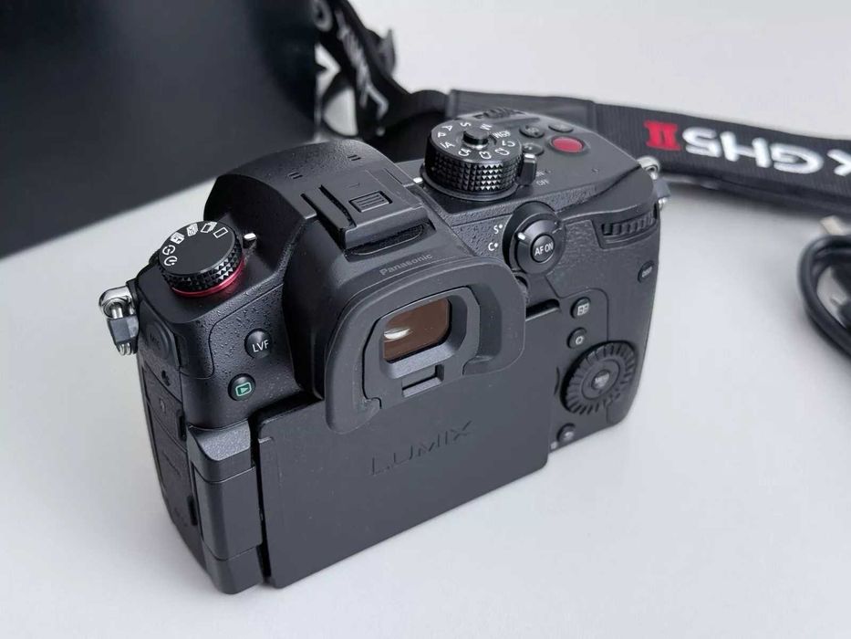 Panasonic Lumix GH5 II  DC-GH5M2 50p4k 10 bitopengate aparat kamera