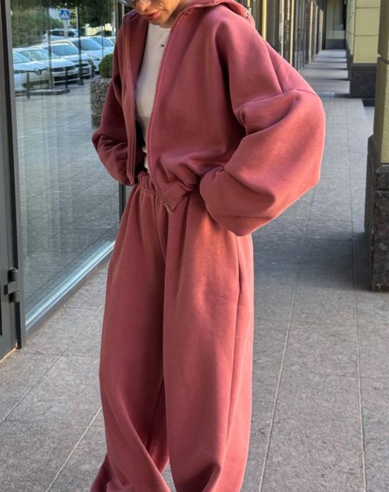 спортивний костюм