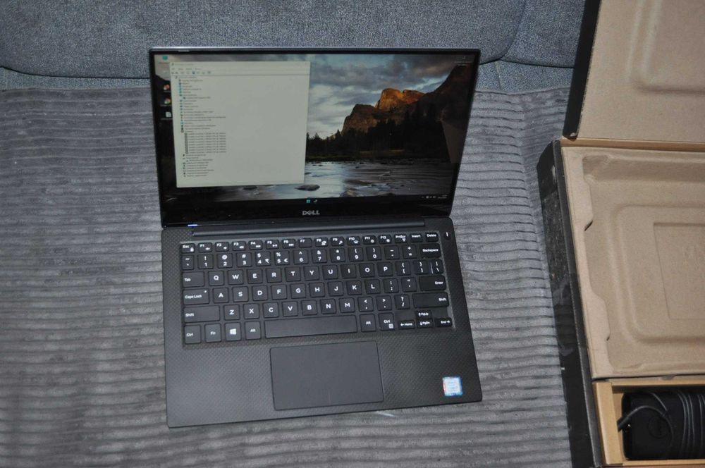 Dell XPS 13 9360 i7-8550U 8GB 256Gb 11Pro 13.3